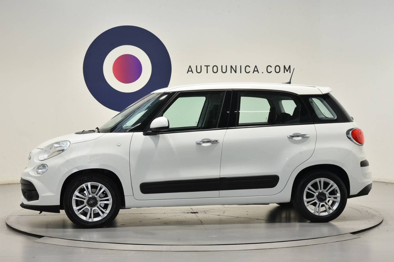 FIAT 500L 10