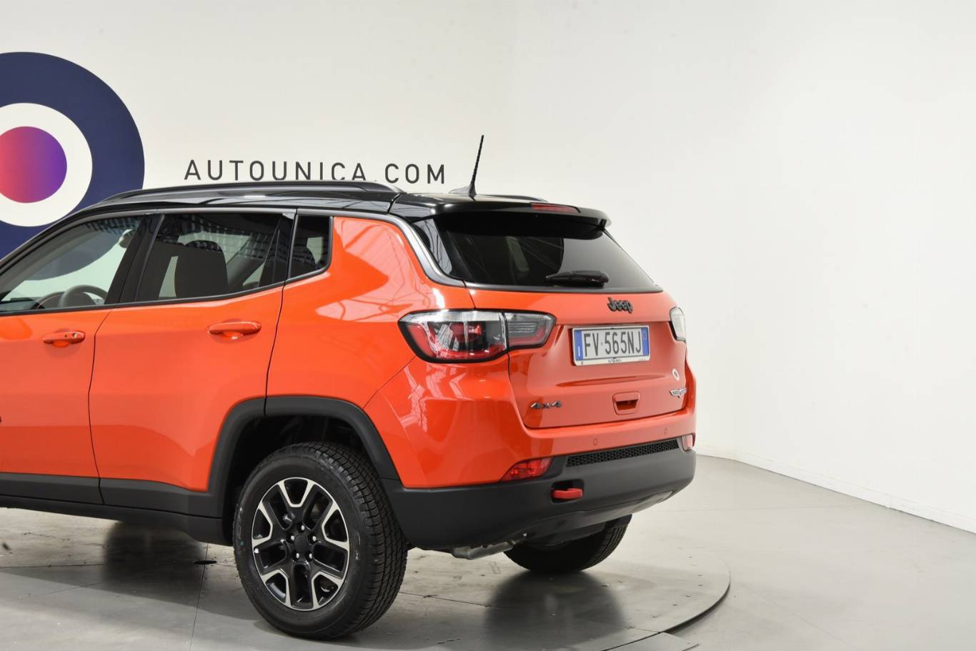 JEEP Compass 37