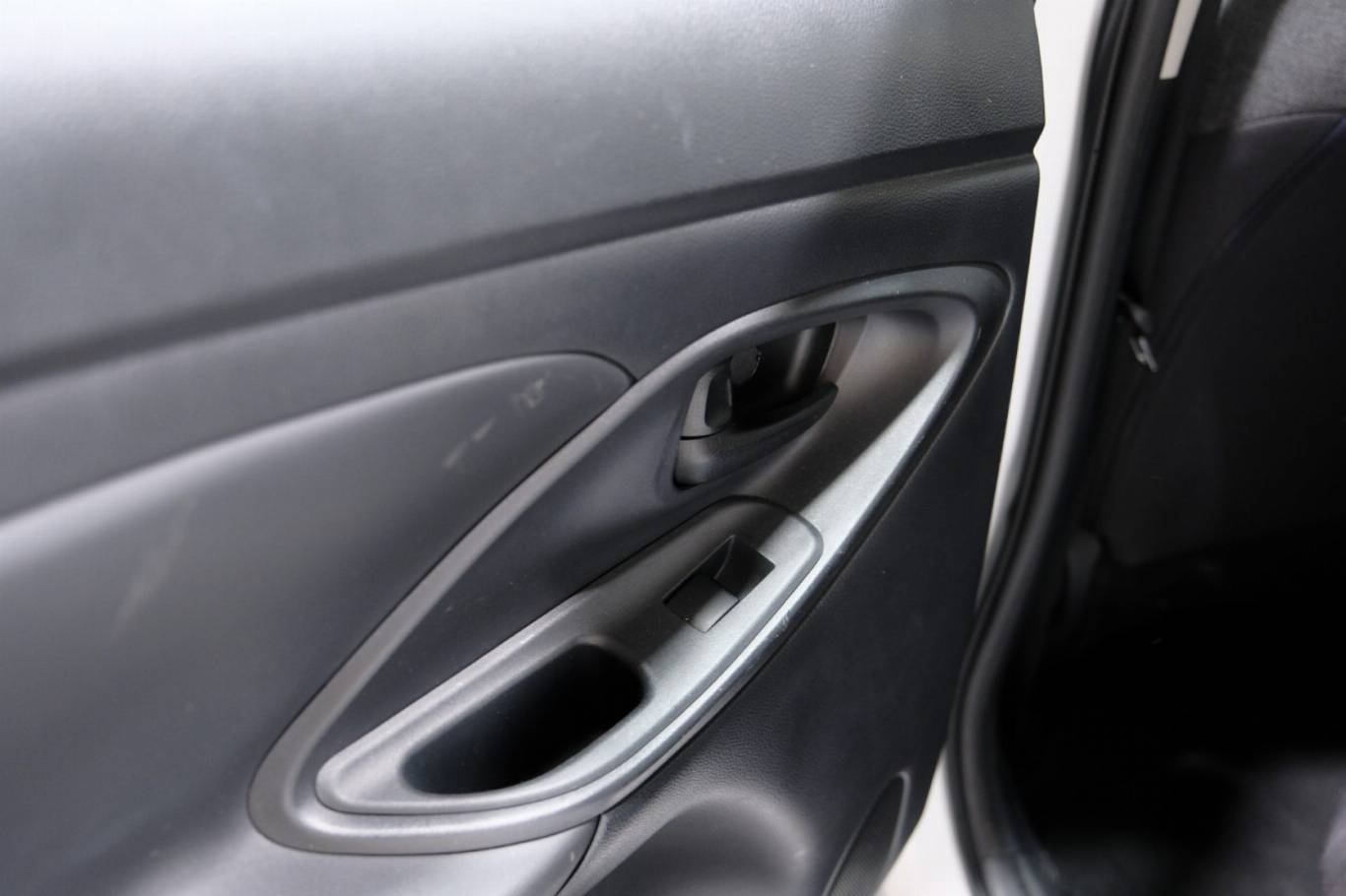 TOYOTA Yaris Cross 38