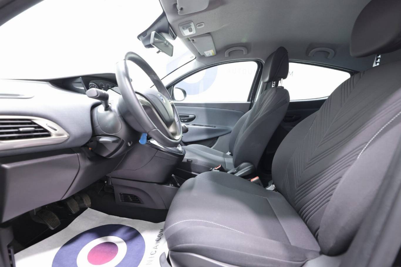 LANCIA Ypsilon 20