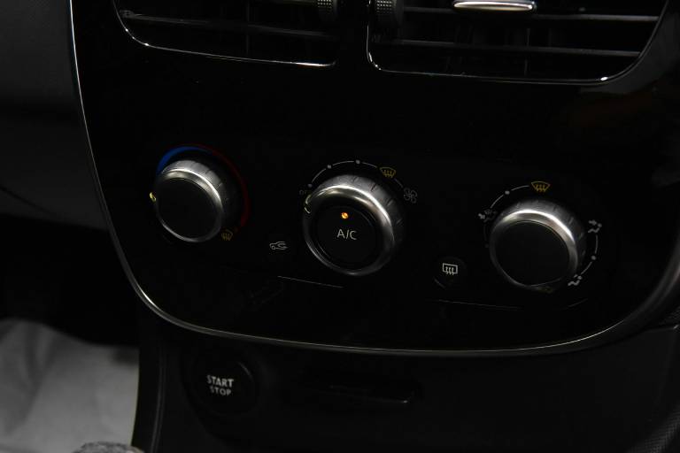 RENAULT Clio 34