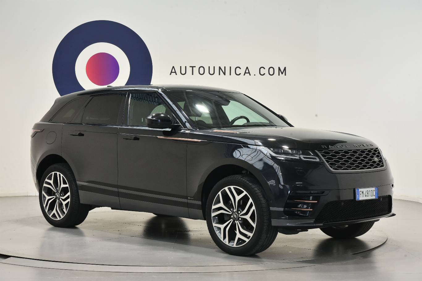 LAND ROVER Range Rover Velar 3