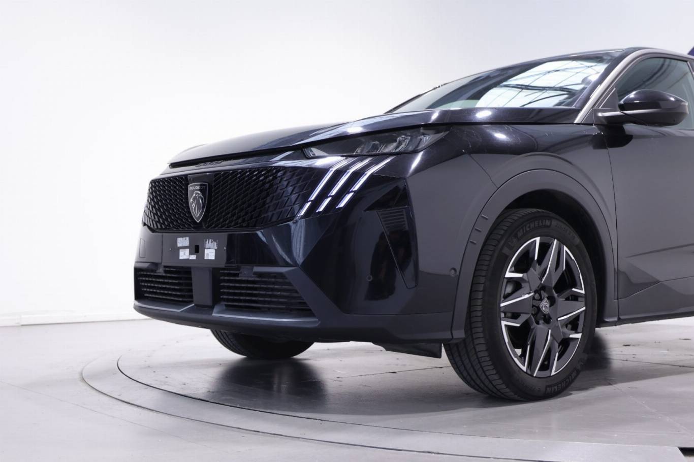 PEUGEOT 3008 11