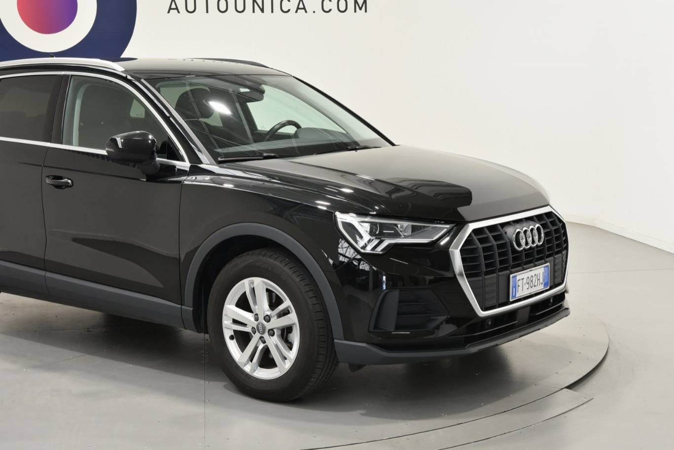 AUDI Q3 16
