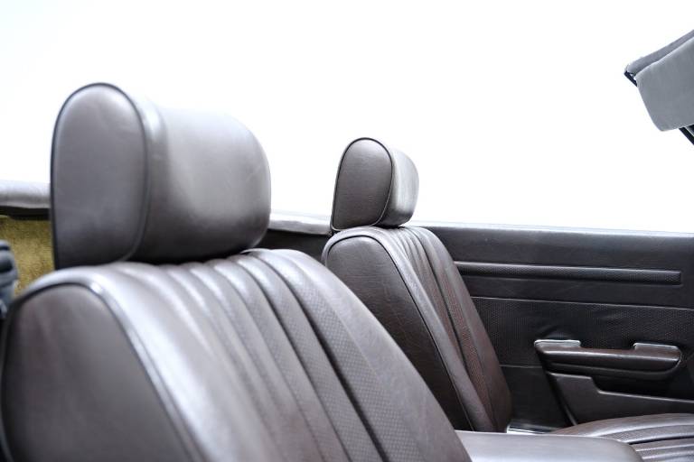 MERCEDES-BENZ SL 380 49