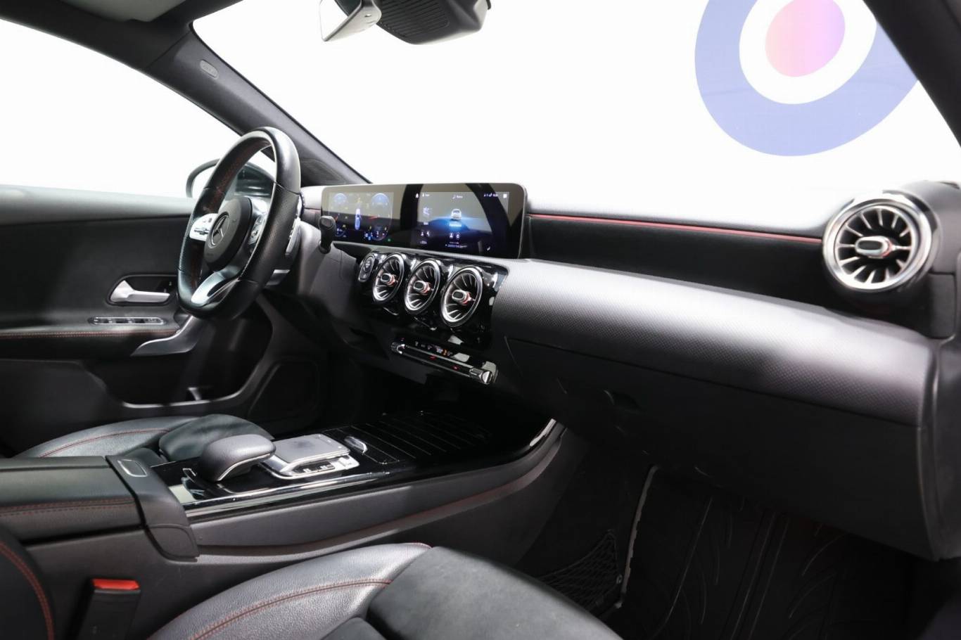 MERCEDES-BENZ A 200 10