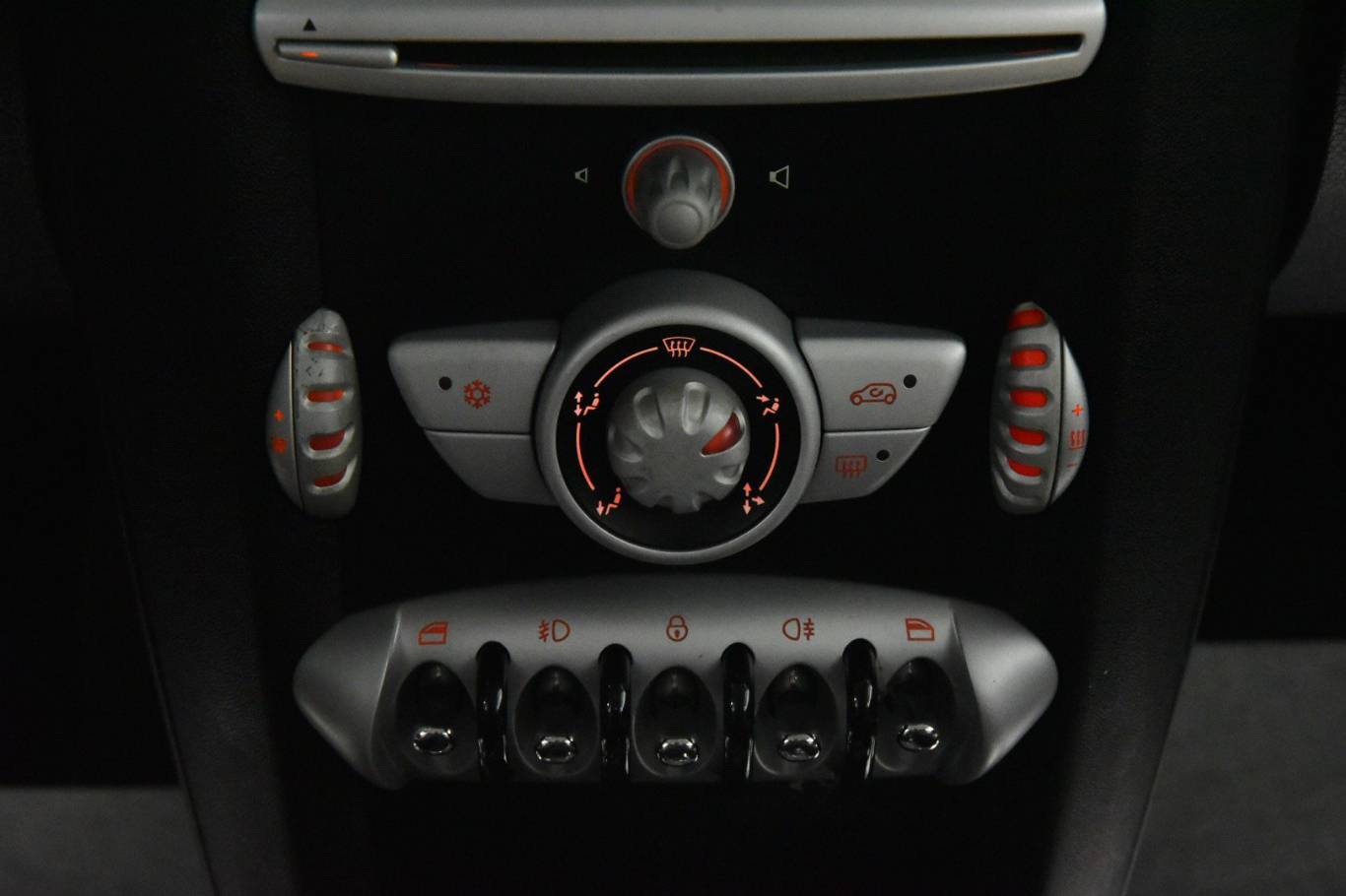 MINI Cooper Clubman 11