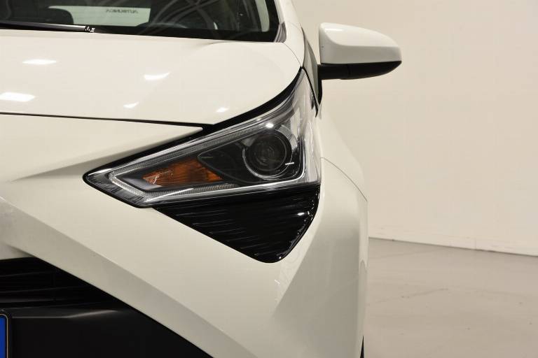 TOYOTA Aygo 17