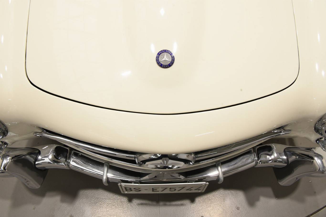 MERCEDES-BENZ 190 56