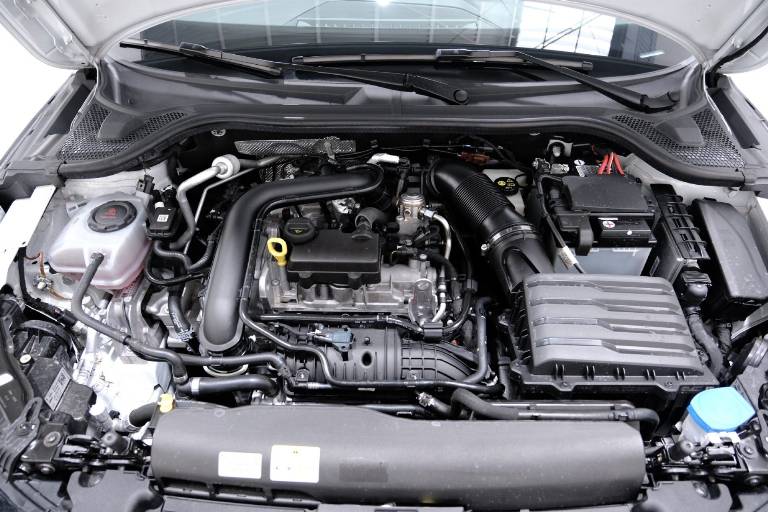 AUDI A1 65