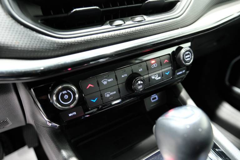 JEEP Compass 37