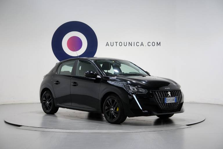 PEUGEOT 208 3