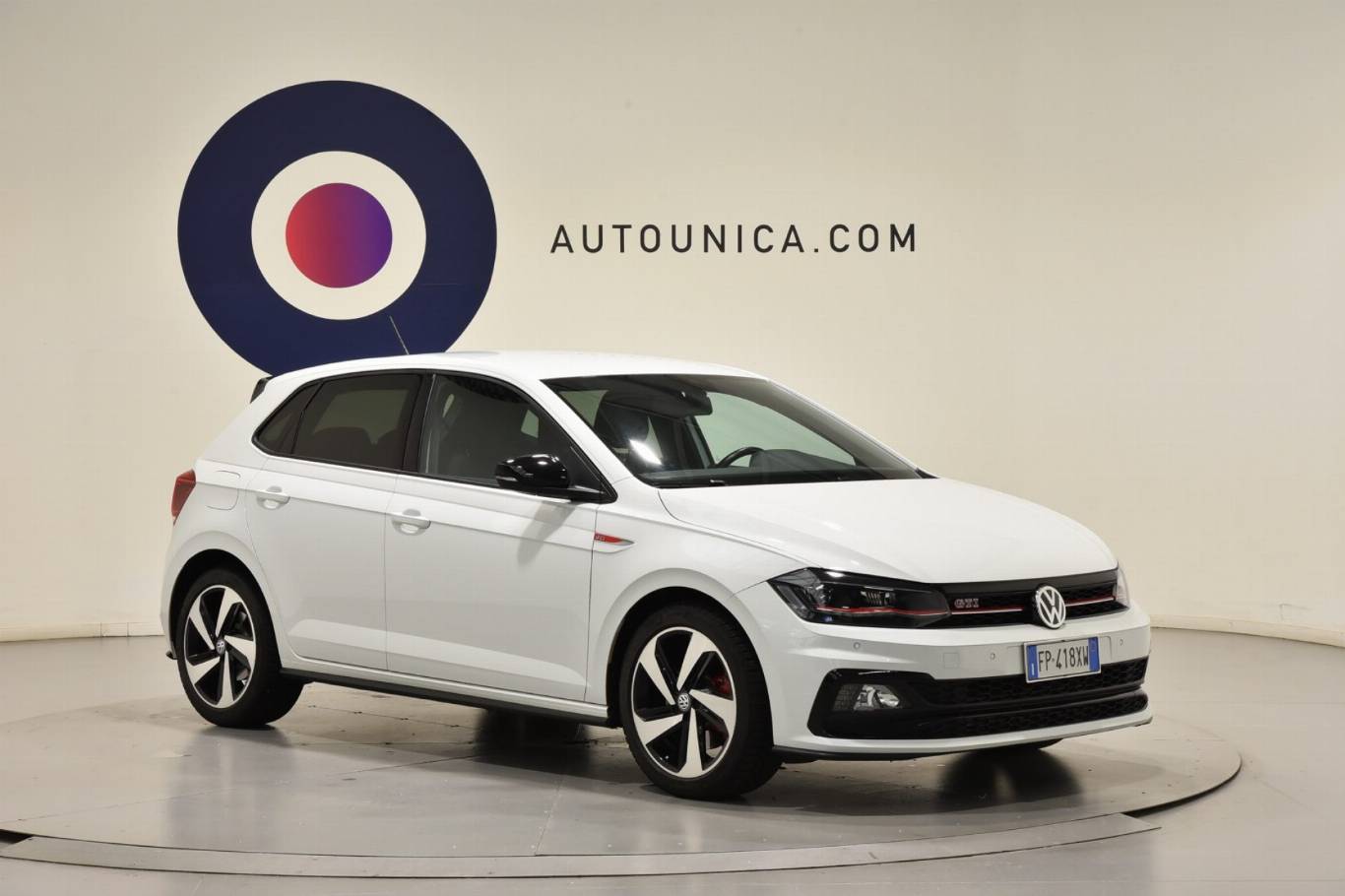 VOLKSWAGEN Polo GTI 29