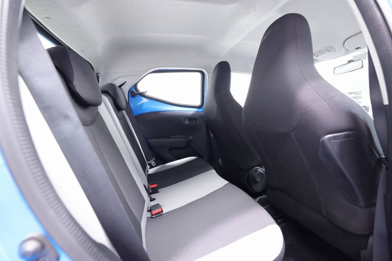 TOYOTA Aygo 39