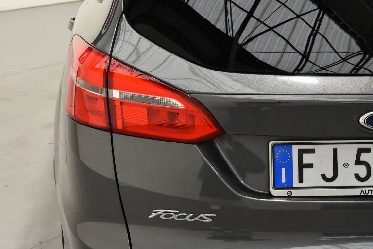 FORD Focus 33