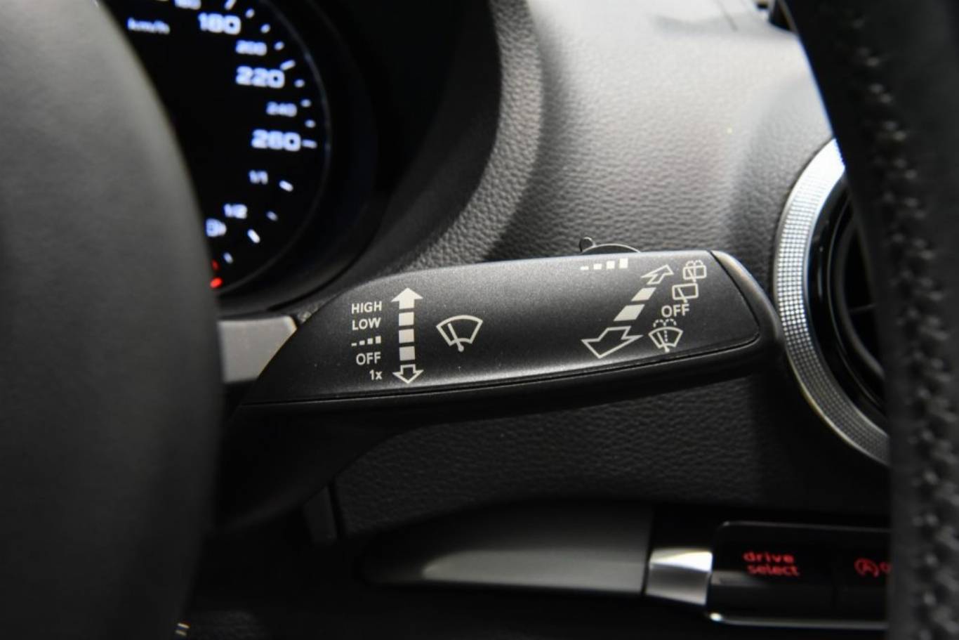 AUDI A3 27