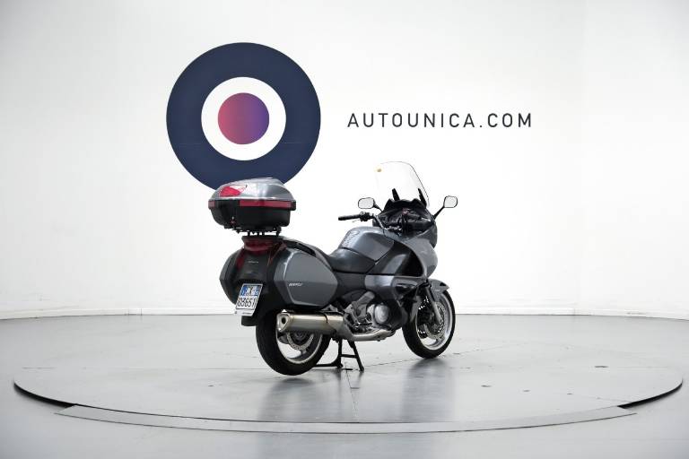 HONDA Deauville 700 15