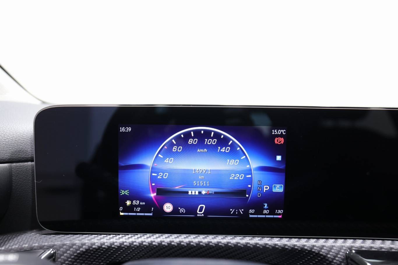 MERCEDES-BENZ A 180 8