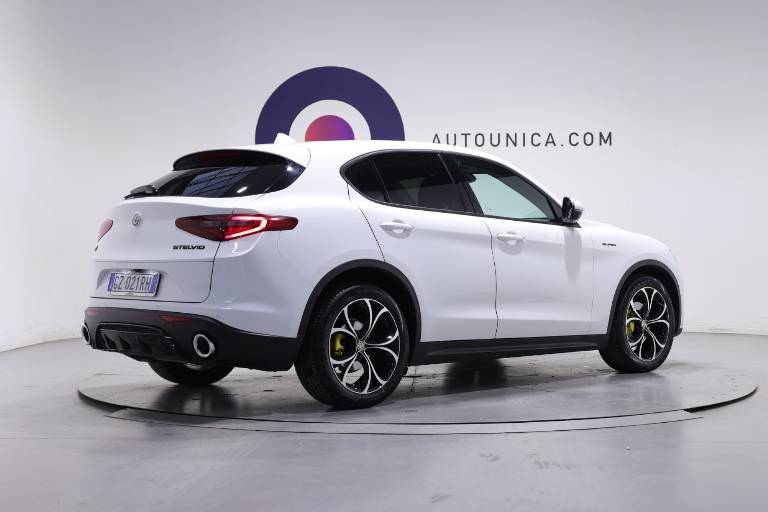 ALFA ROMEO Stelvio 15