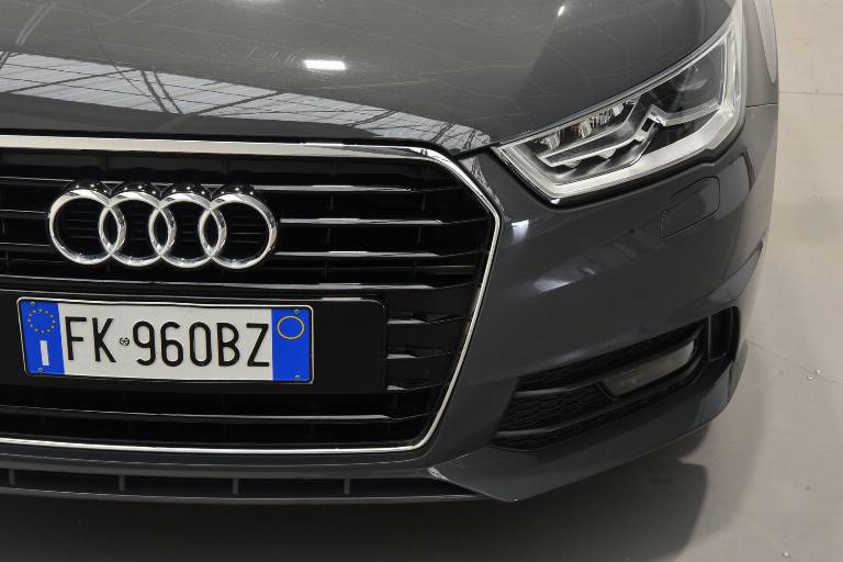 AUDI A1 15