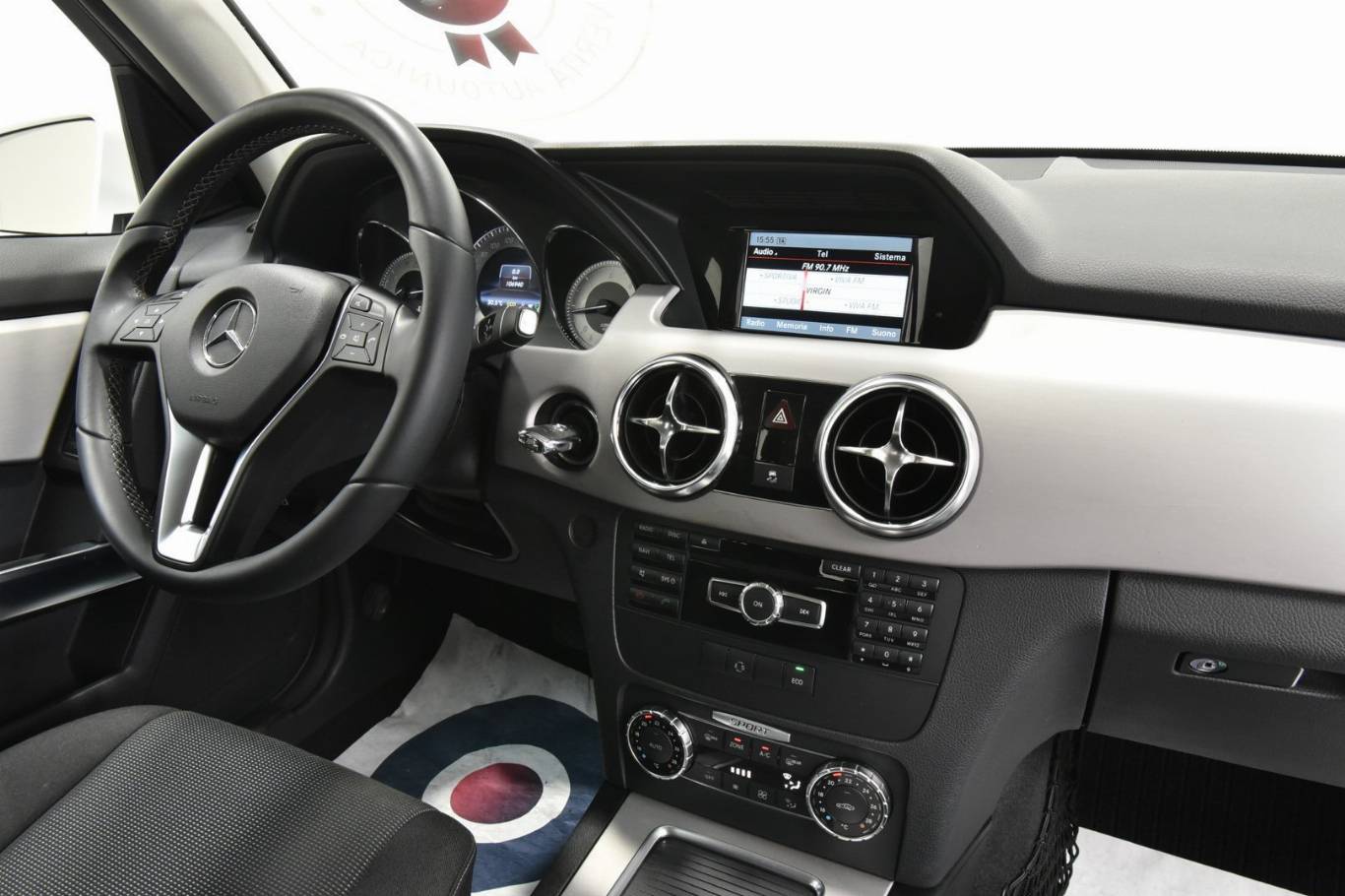 MERCEDES-BENZ GLK 220 24