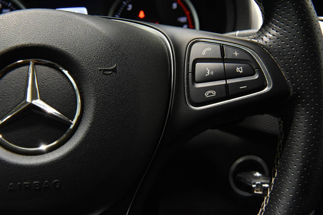 MERCEDES-BENZ B 200 6