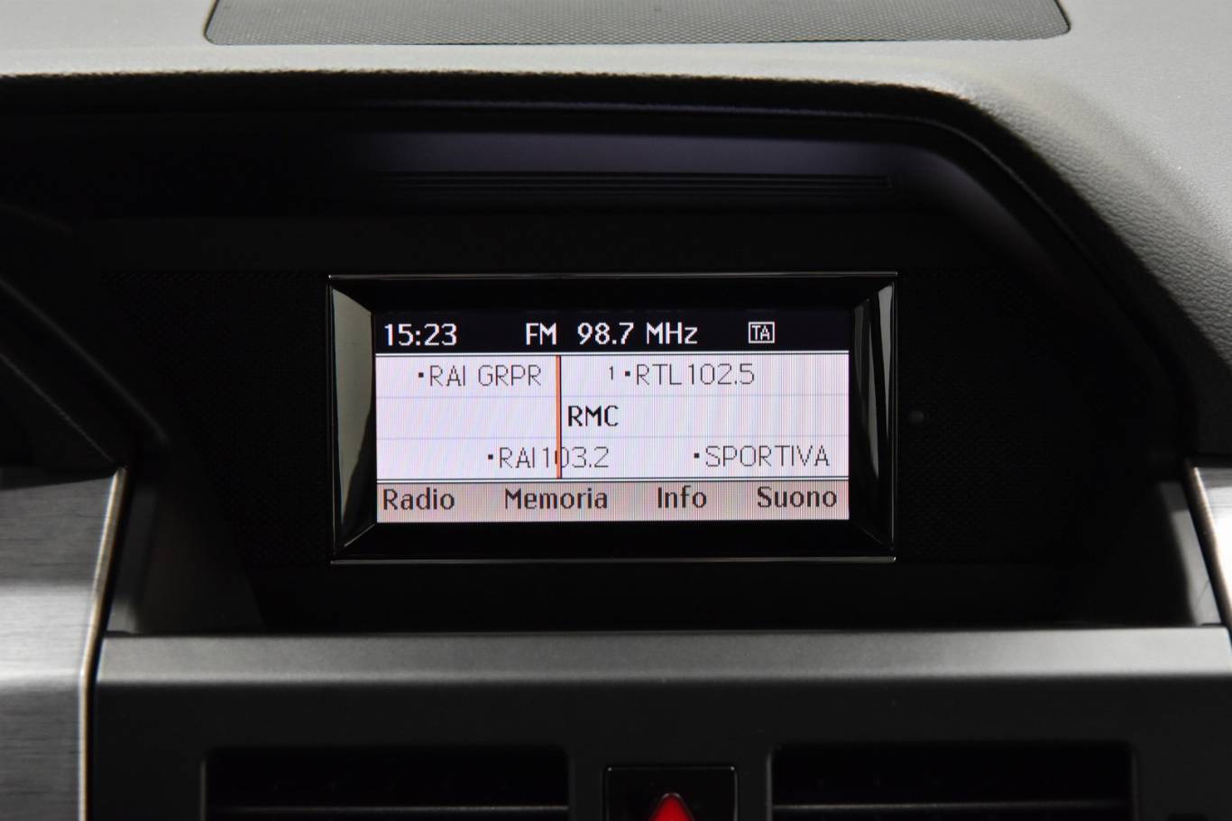 MERCEDES-BENZ GLK 220 11