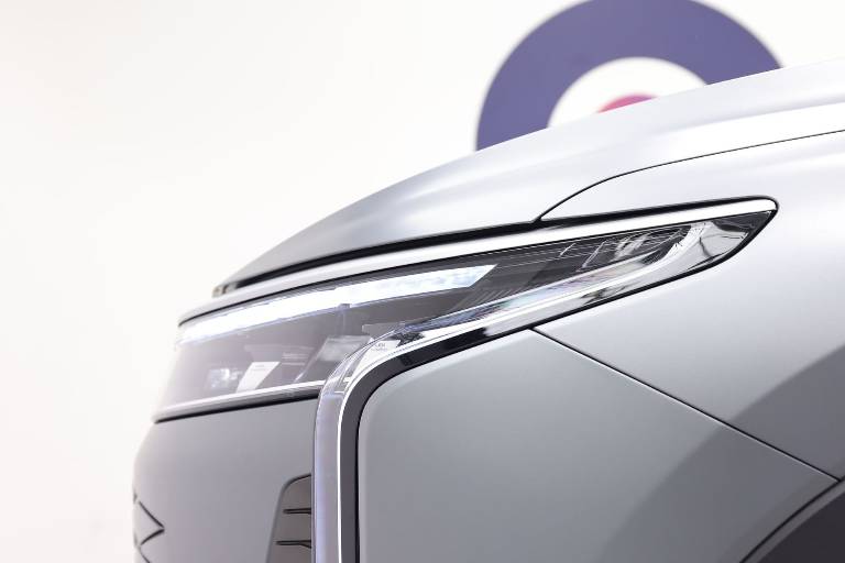 OMODA Omoda 9 Superhybrid 18
