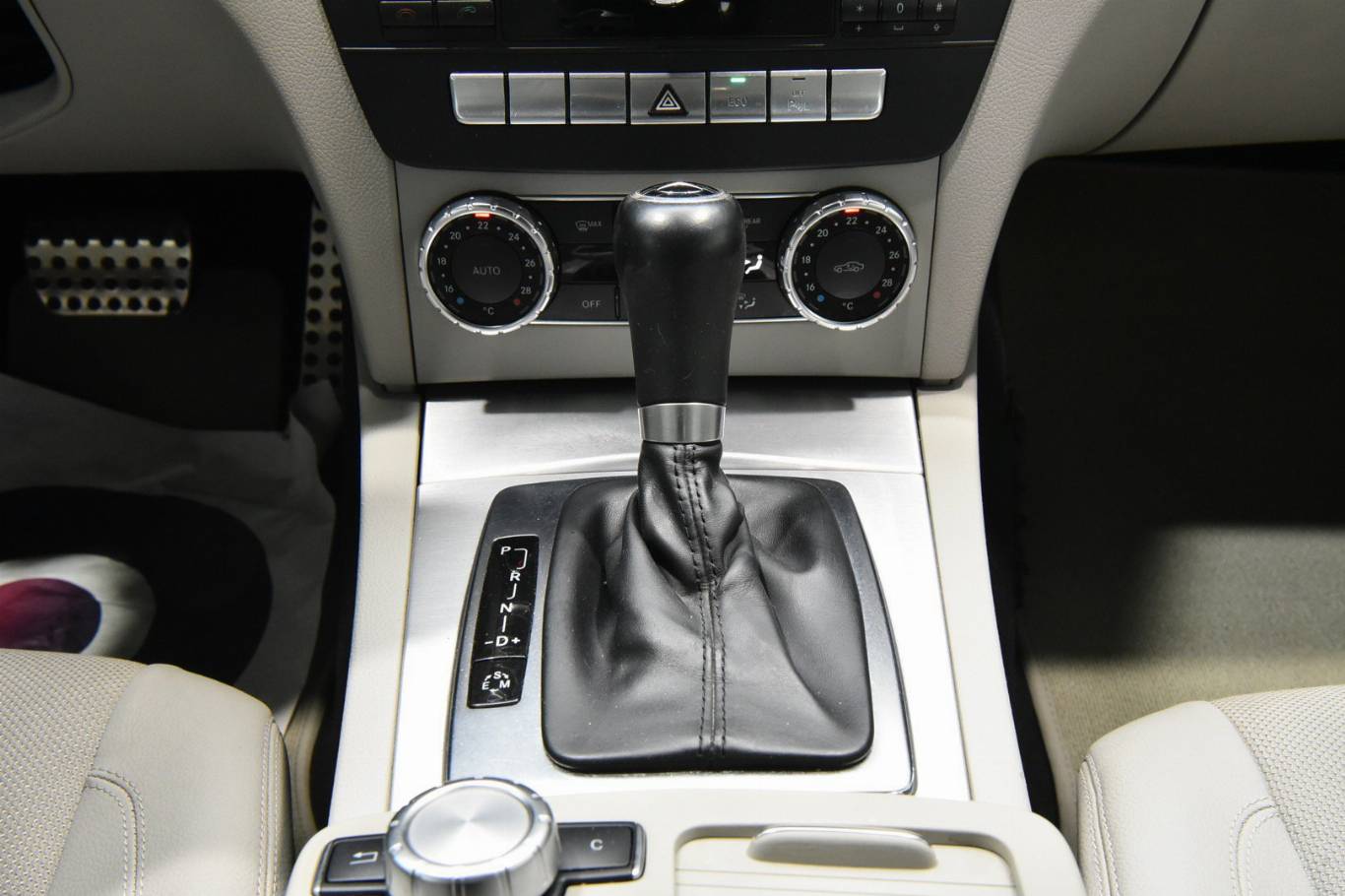 MERCEDES-BENZ C 250 10