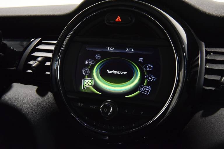 MINI Cooper D 32