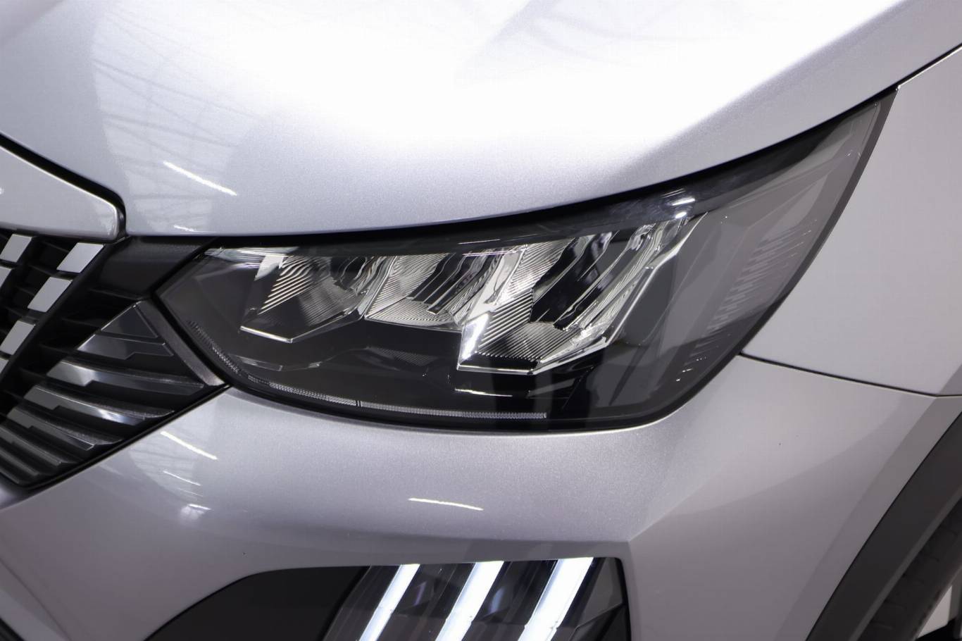 PEUGEOT 2008 47