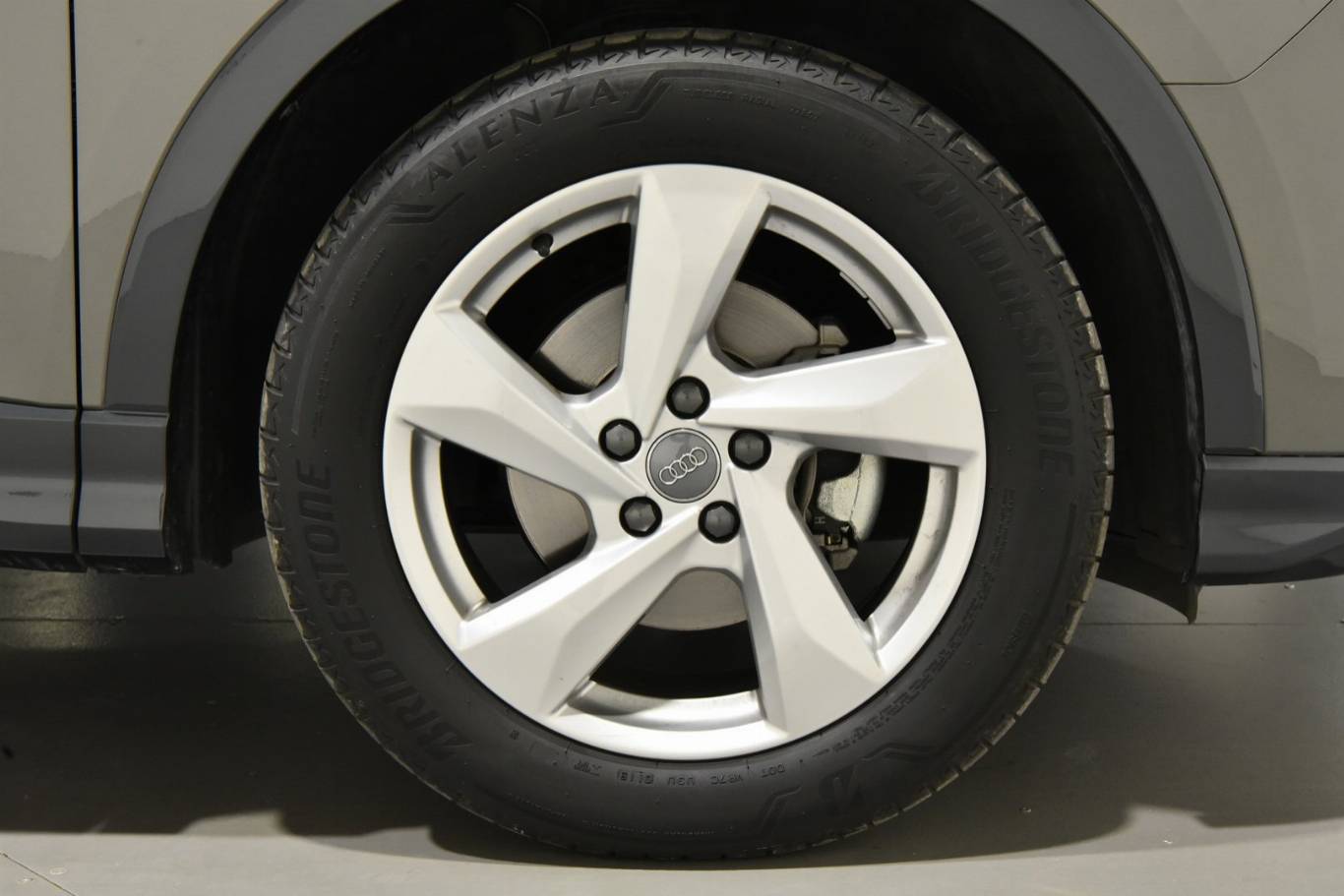 AUDI Q3 32