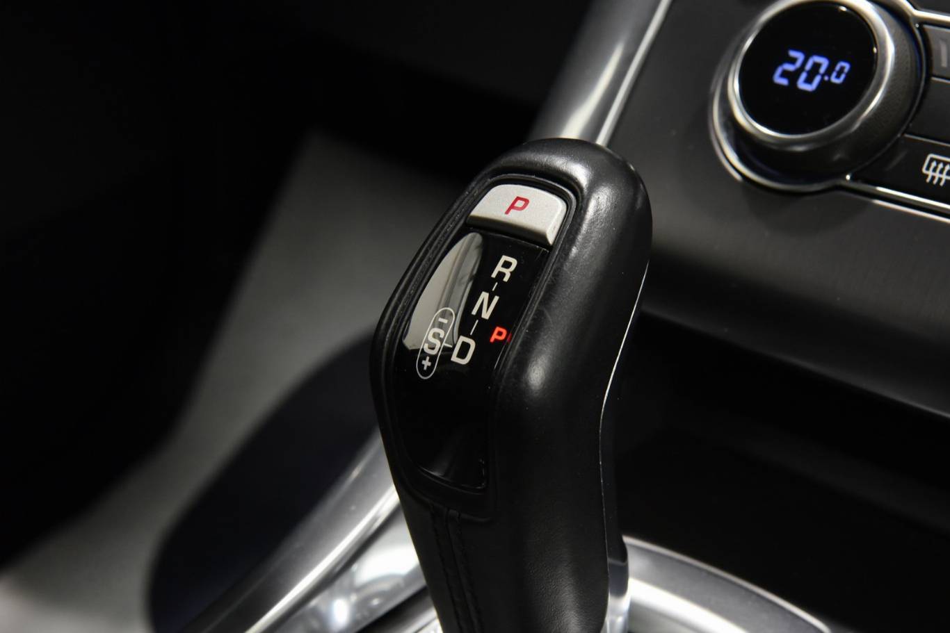 LAND ROVER Range Rover Sport 49