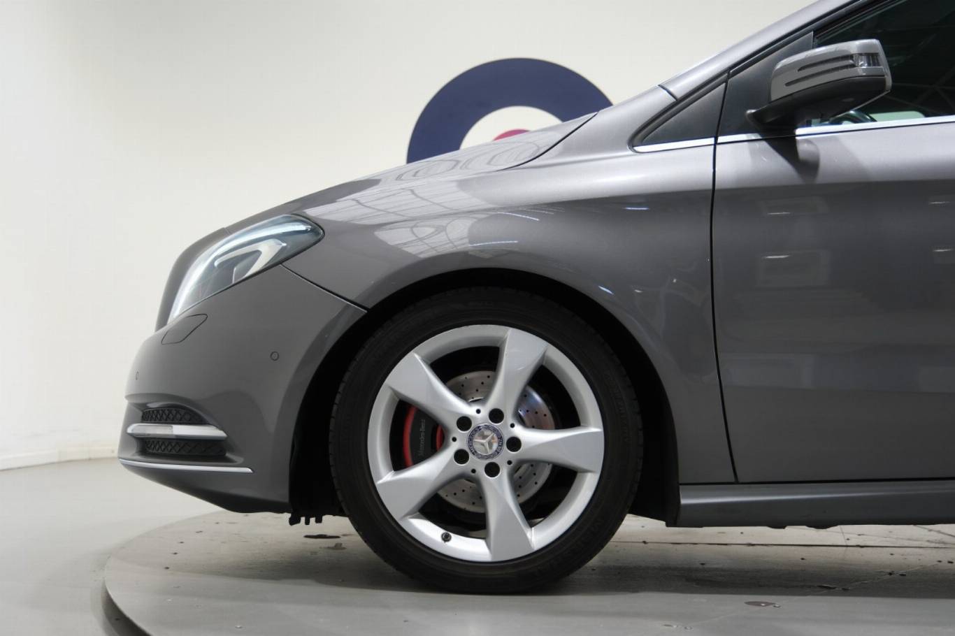 MERCEDES-BENZ B 180 19