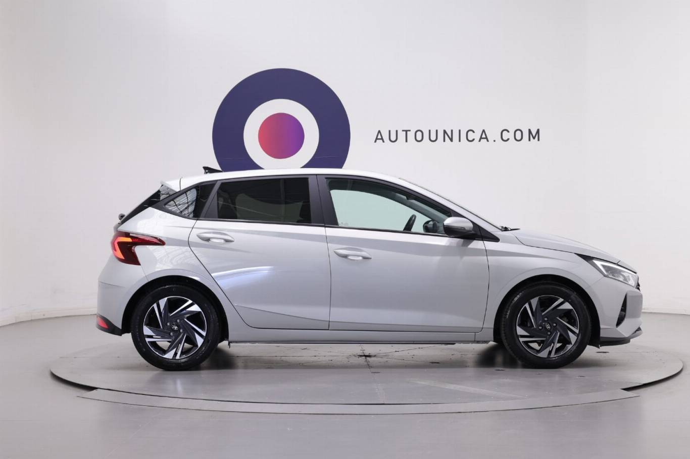 HYUNDAI I20 4