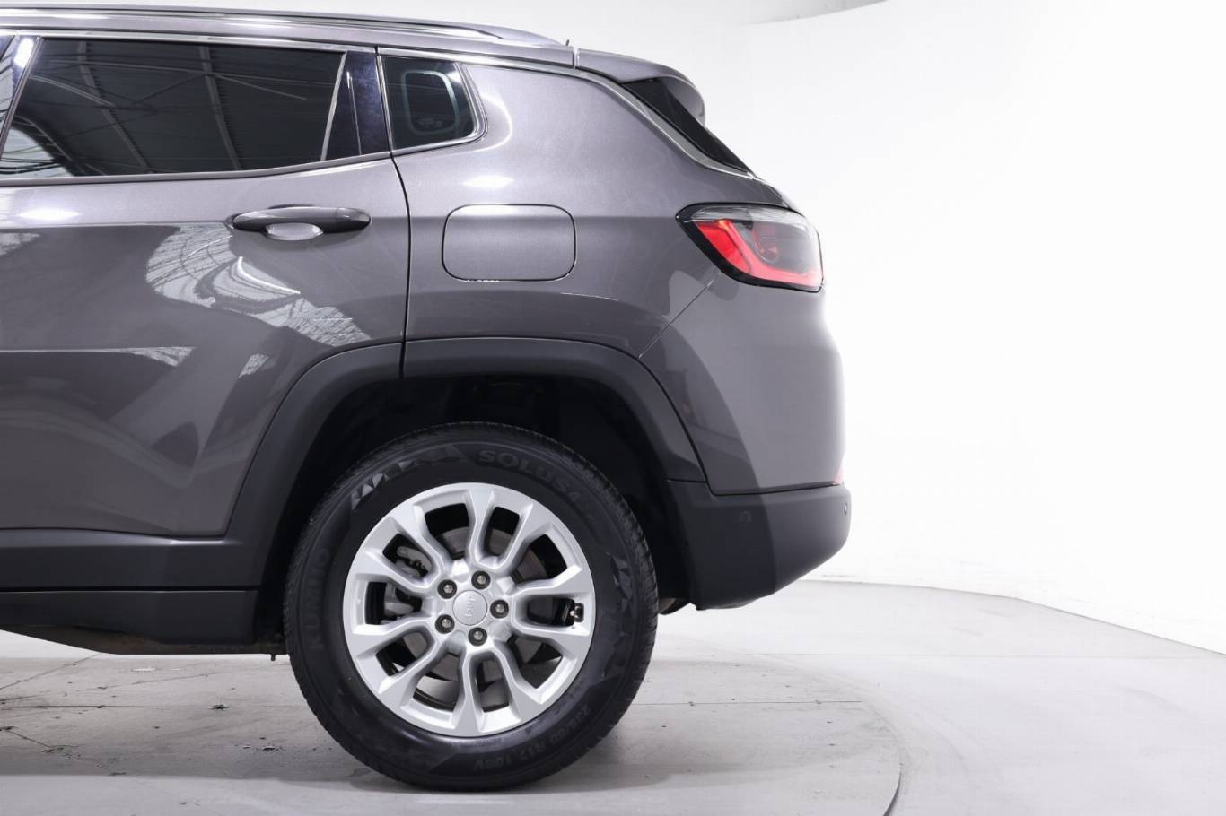 JEEP Compass 44