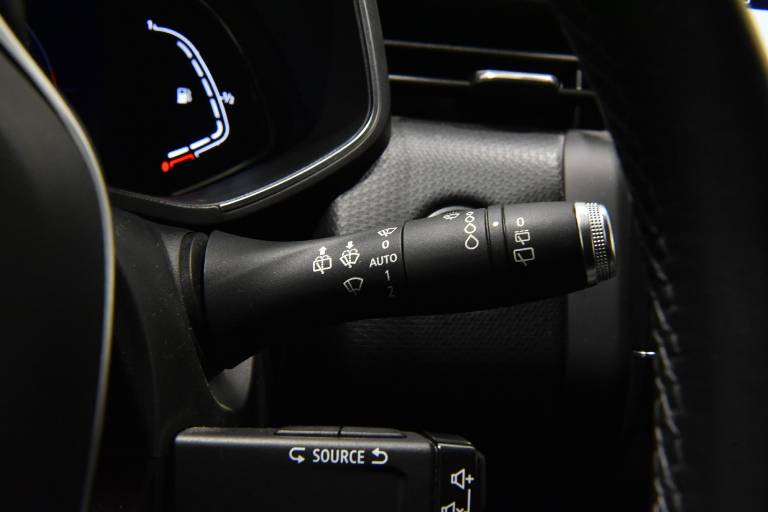 RENAULT Clio 27