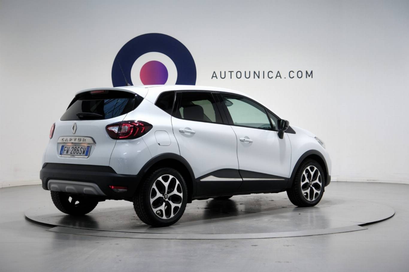 RENAULT Captur 16