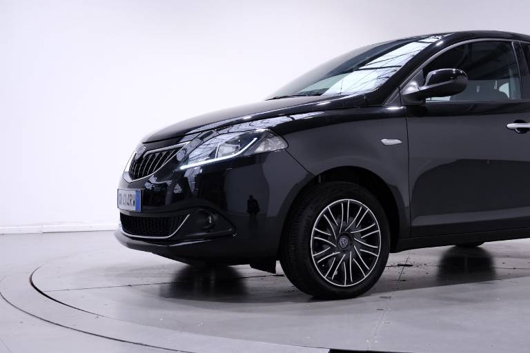 LANCIA Ypsilon 53