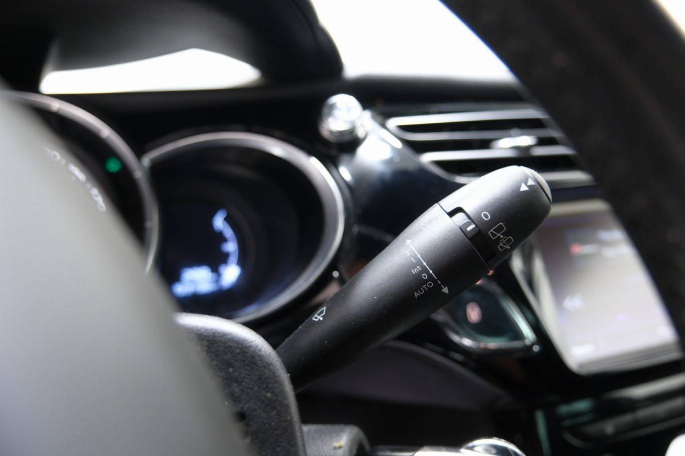 DS AUTOMOBILES DS 3 23