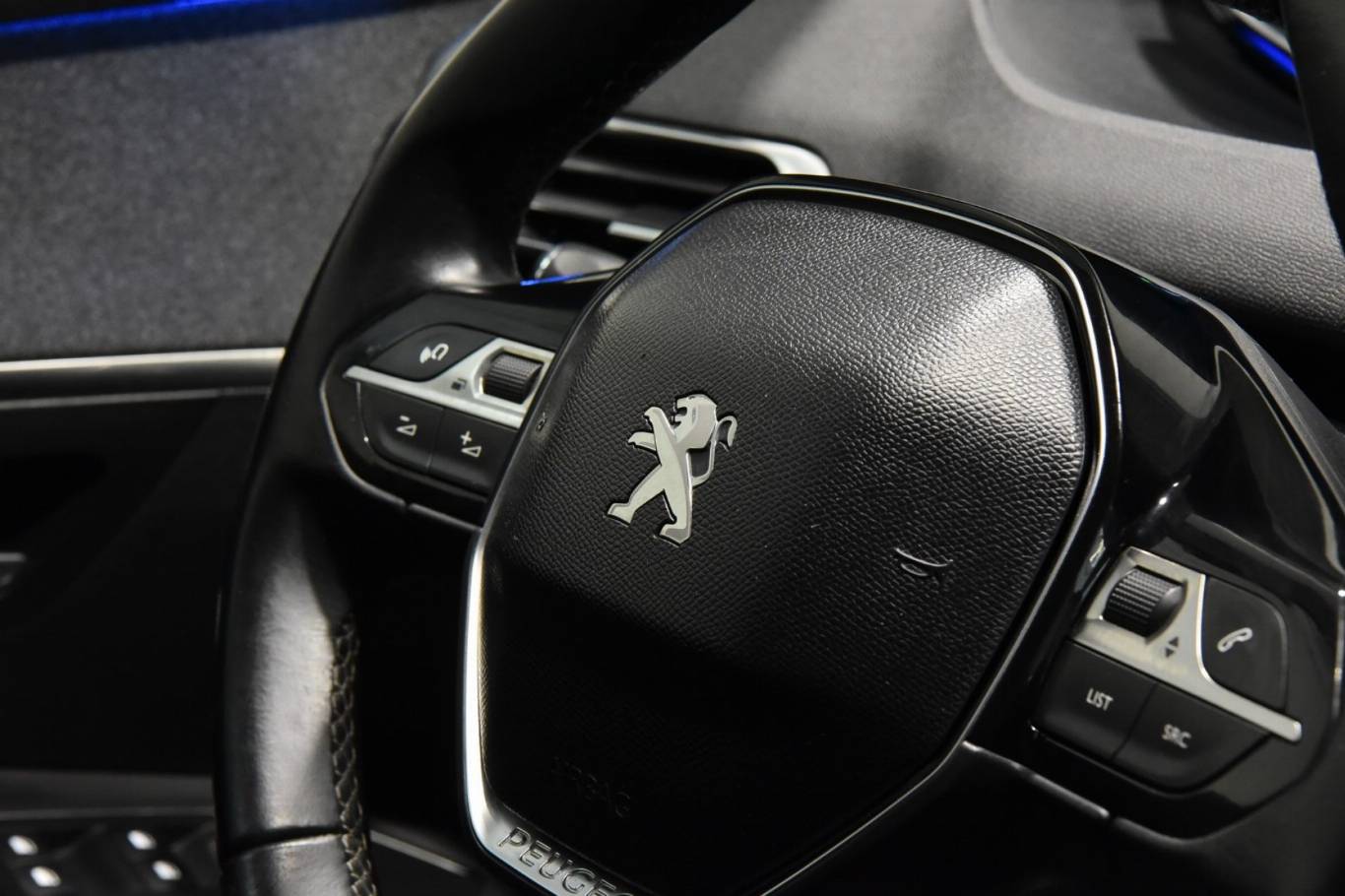 PEUGEOT 3008 34