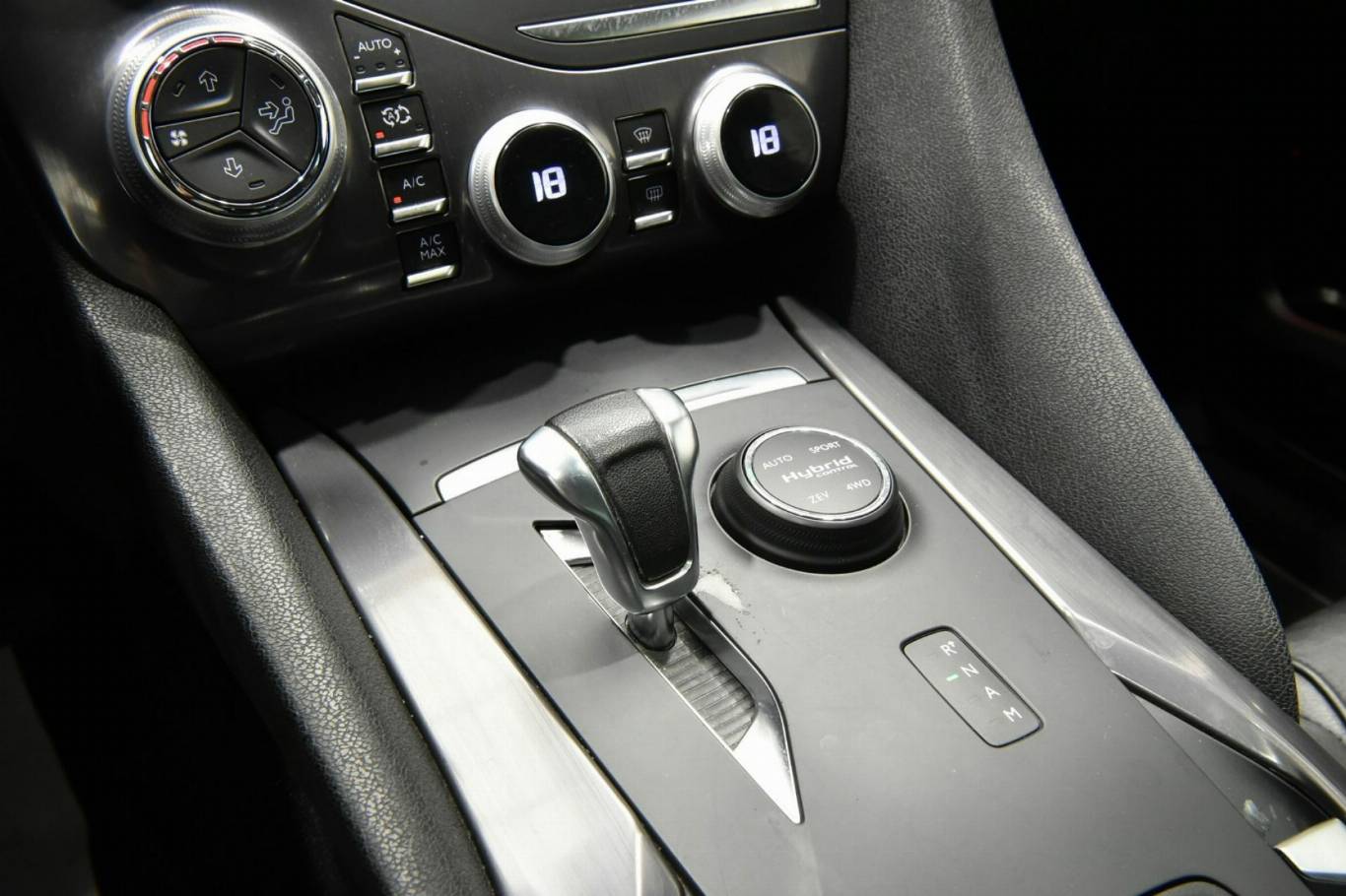 DS AUTOMOBILES DS 5 10