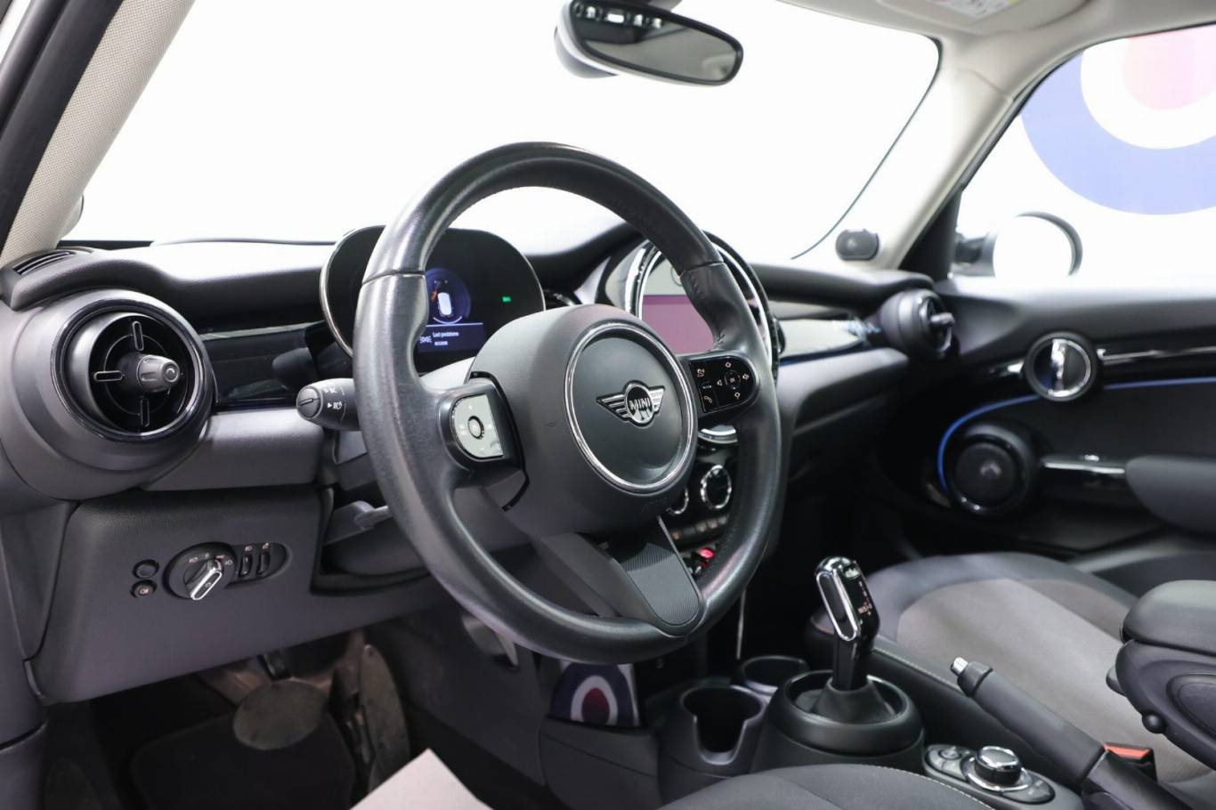 MINI Cooper 5