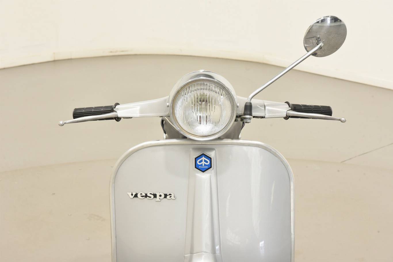 PIAGGIO Vespa 150 Sprint 9