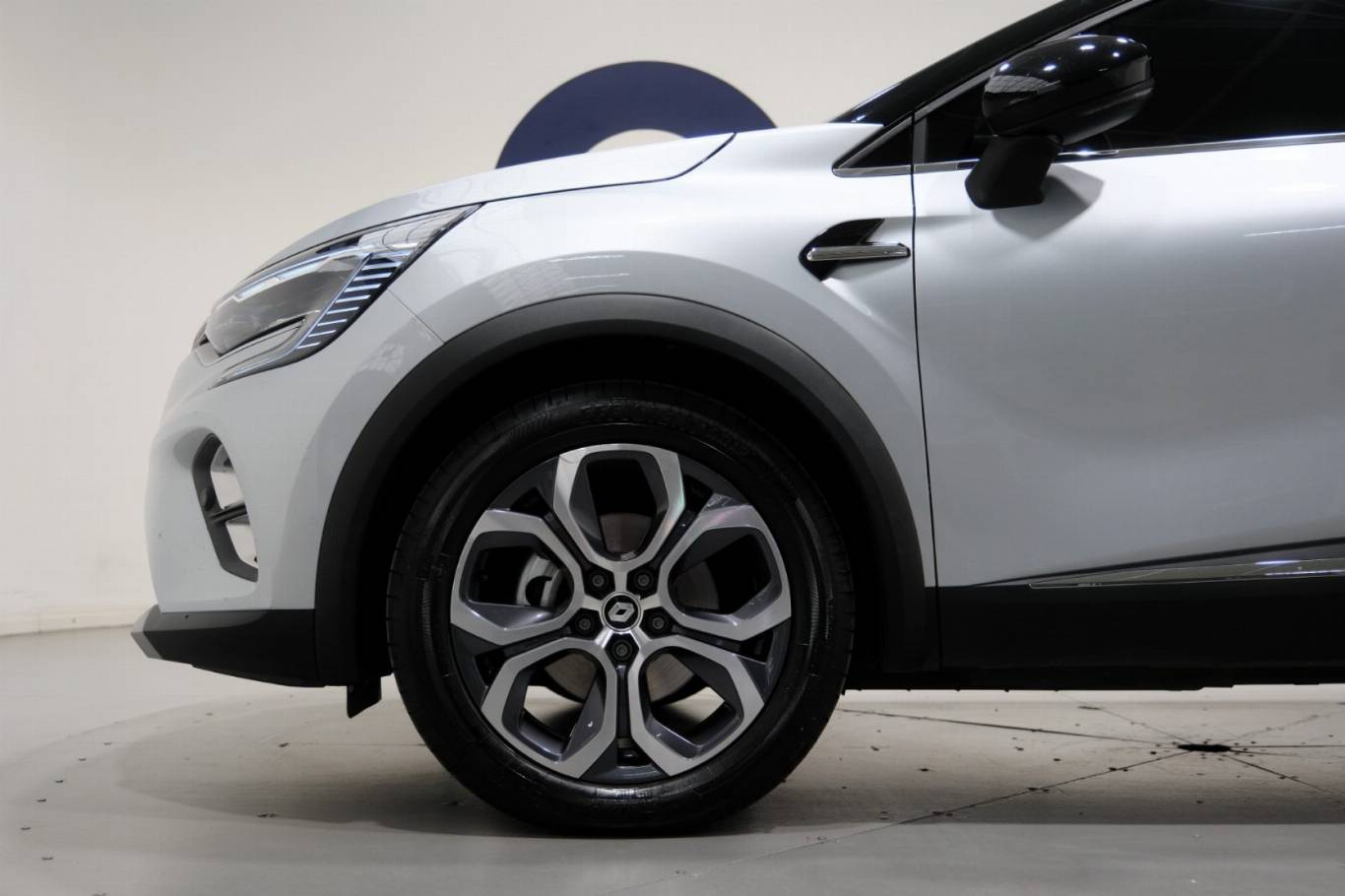 RENAULT Captur 19