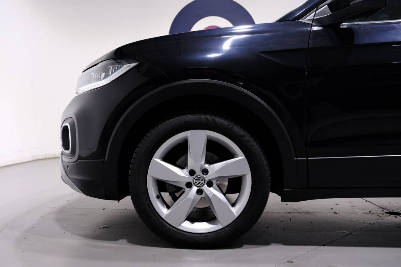 VOLKSWAGEN T-Cross 10