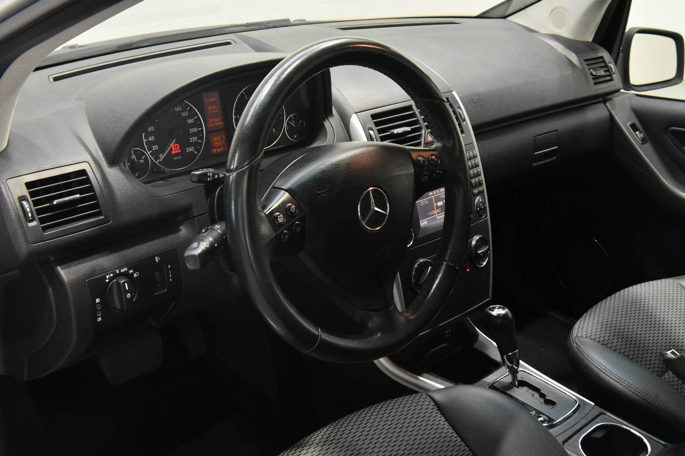 MERCEDES-BENZ Classe A   (W/C169) 7