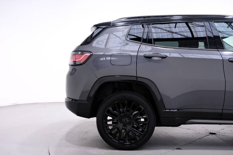 JEEP Compass 54