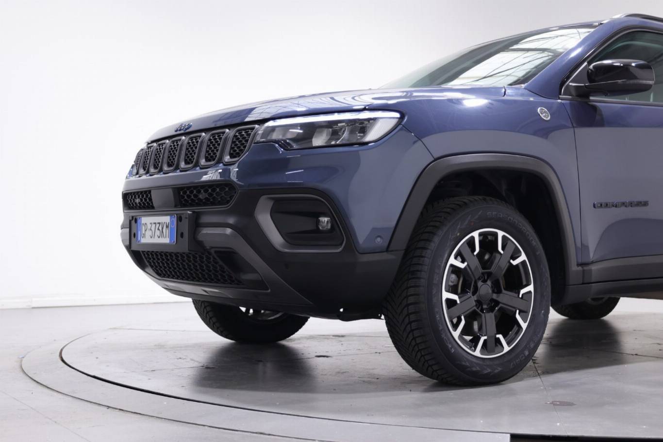 JEEP Compass 11