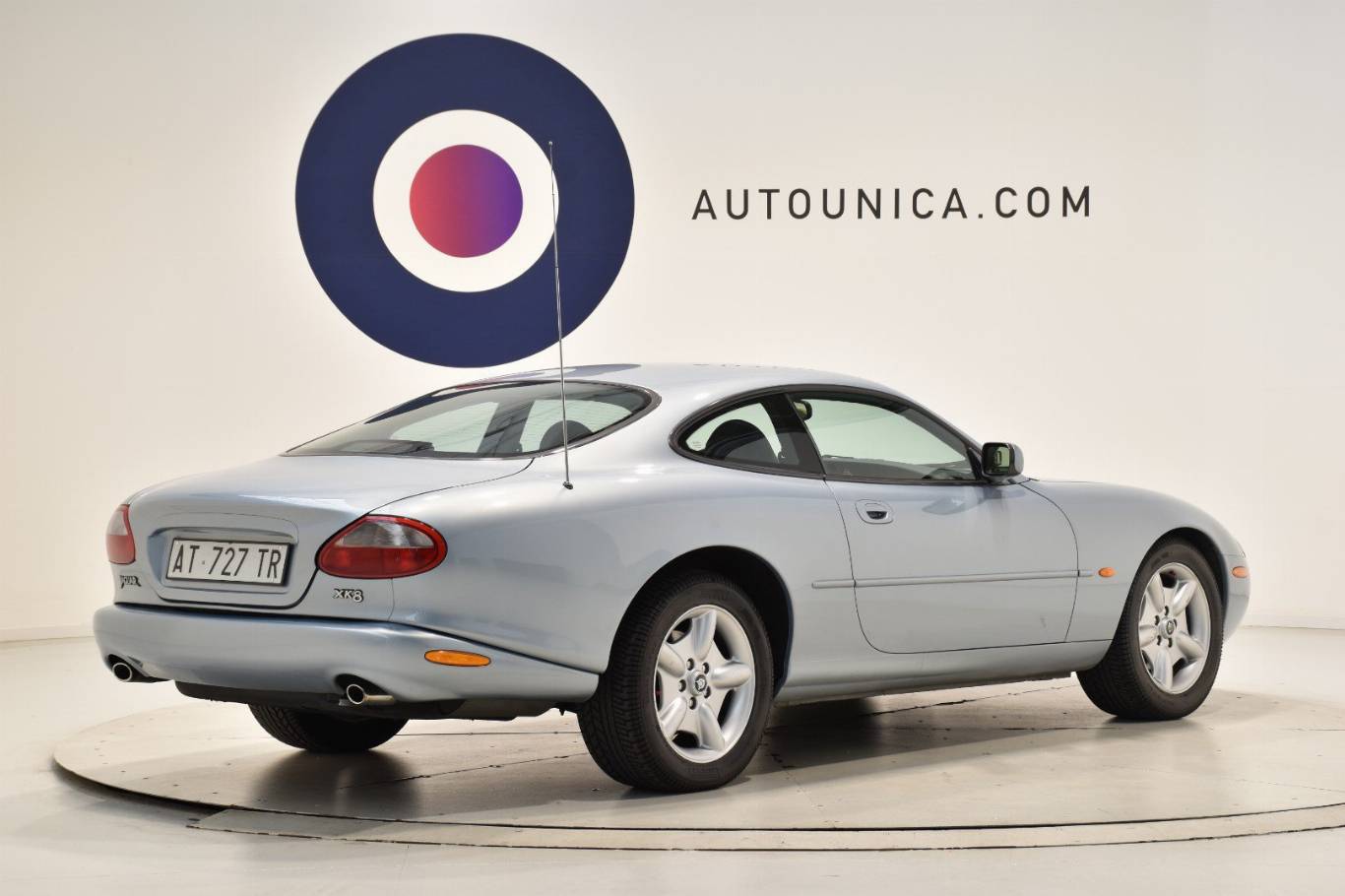 JAGUAR XK8 28